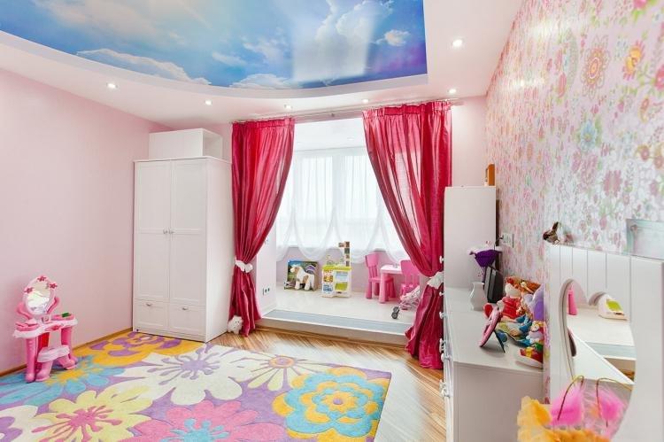 Двухуровневые потолки из гипсокартона в детской комнате