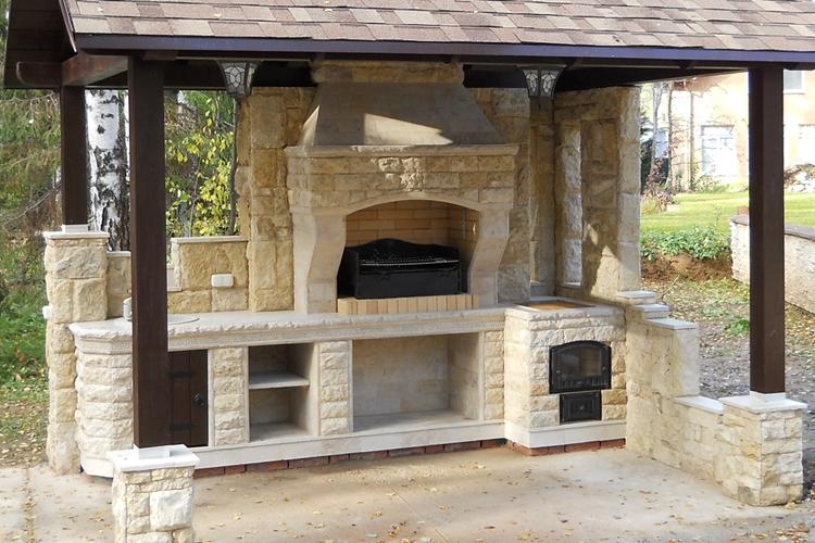 Каменные садовые беседки