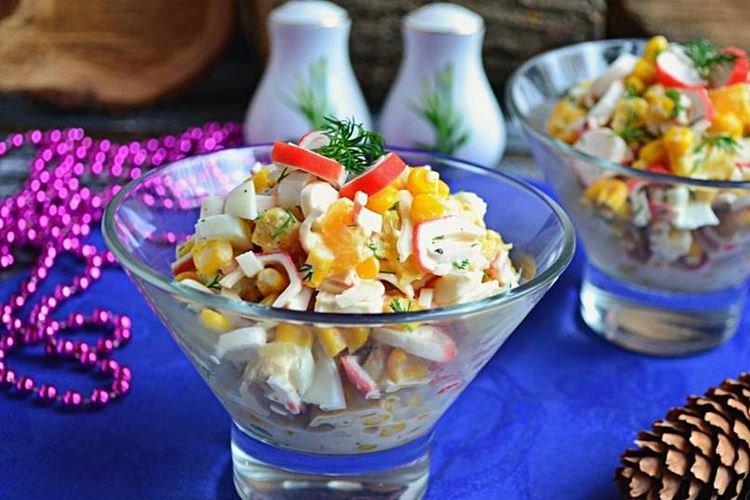 Салат с крабовыми палочками кукурузой и апельсином - рецепты