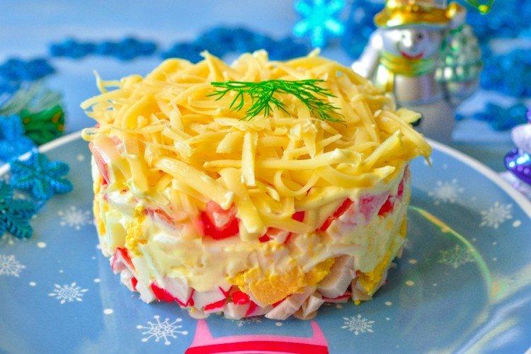 Салат с крабовыми палочками «Дипломат» - рецепты