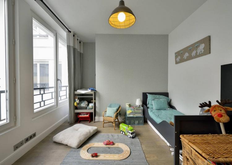 Серый цвет в интерьере детской комнаты