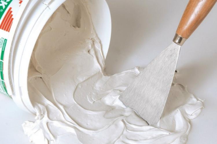 Шпаклевка или шпатлевка, как правильно