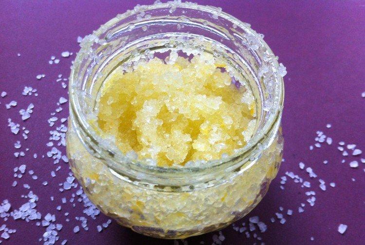 Скраб для кожи головы на основе оливкового масла для сухих волос в домашних условиях