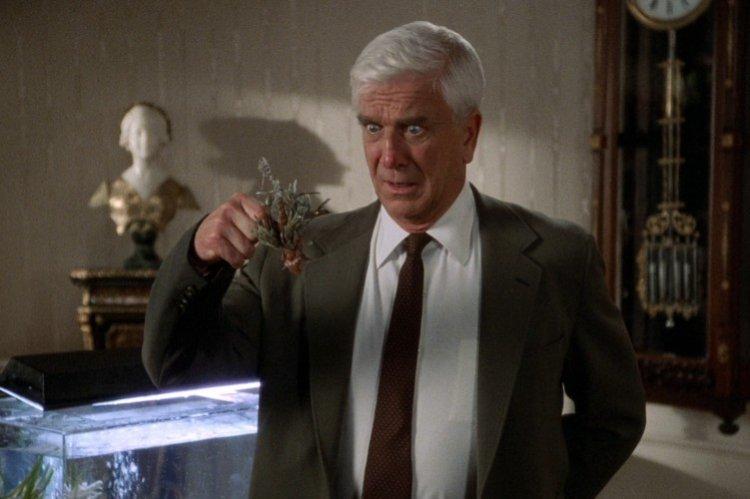 Голый пистолет - Комедии чтобы поржать до слез