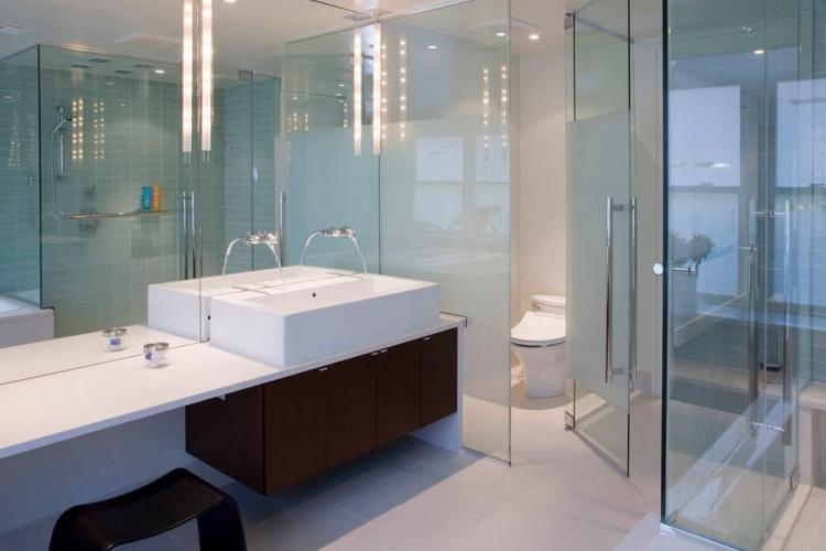 Стеклянные перегородки в ванной комнате - Дизайн интерьера