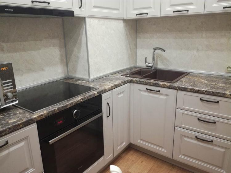 Угловая вентиляция - Угловые кухни