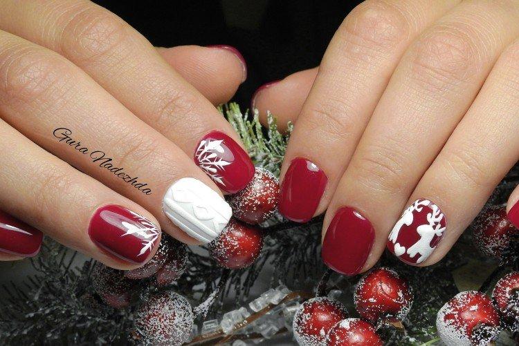 Зимний маникюр на короткие ногти 2020-2021